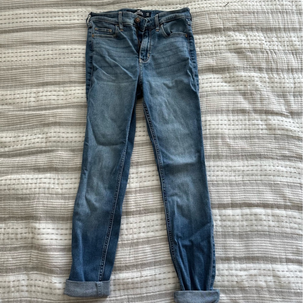Hollister high rise super skinny jeans